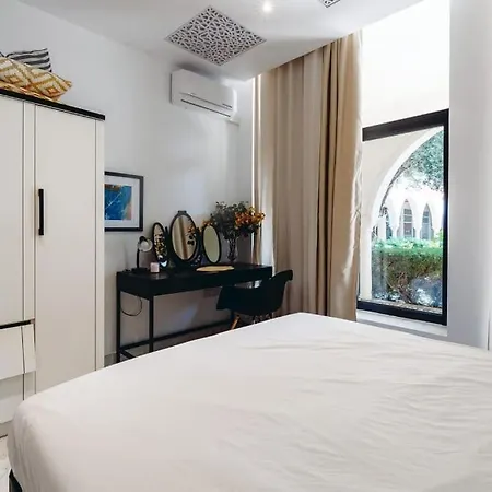Sea Side Modern Cozy 1 Queen Bed Apt 公寓